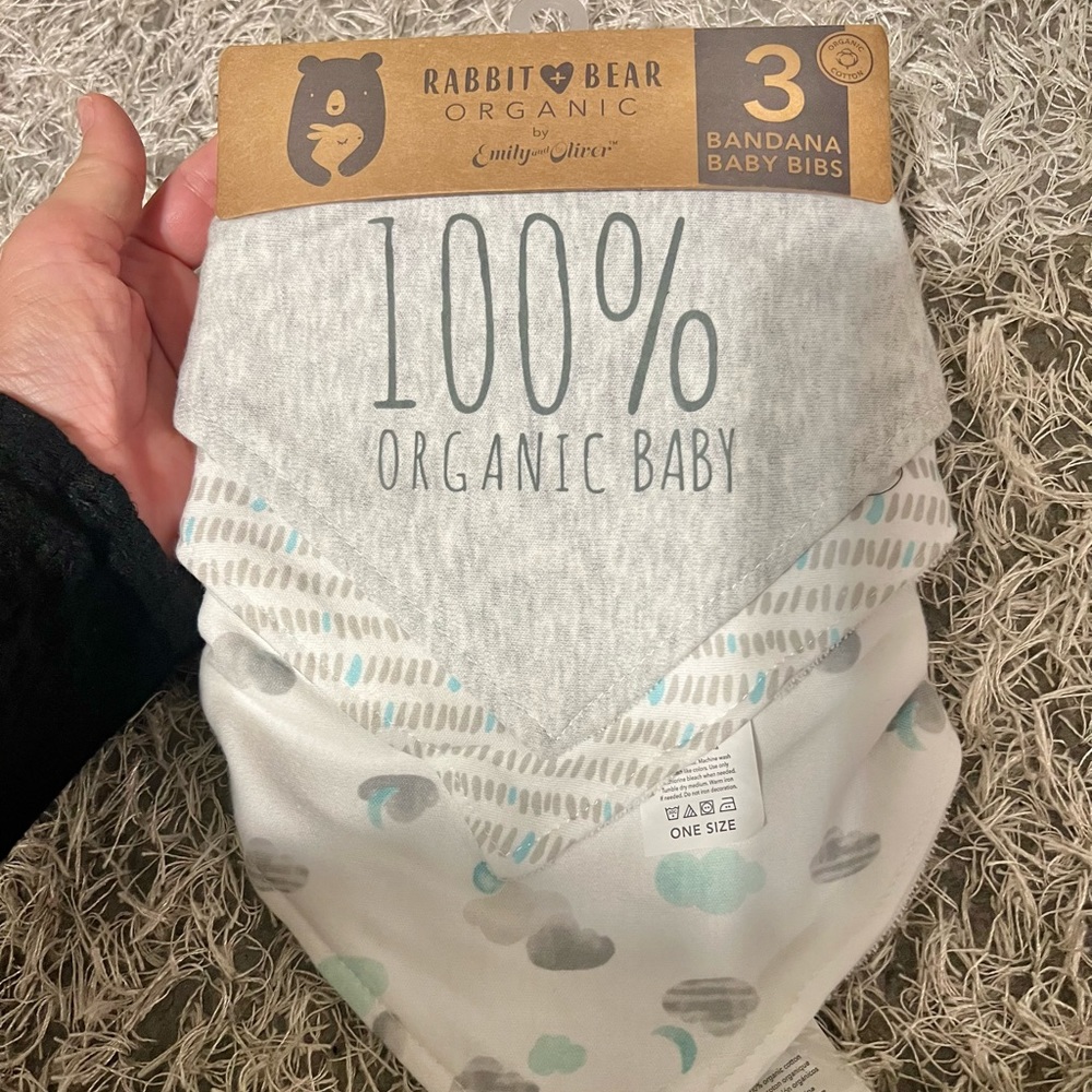 Pack of 3 NWT Organic Baby Bibs